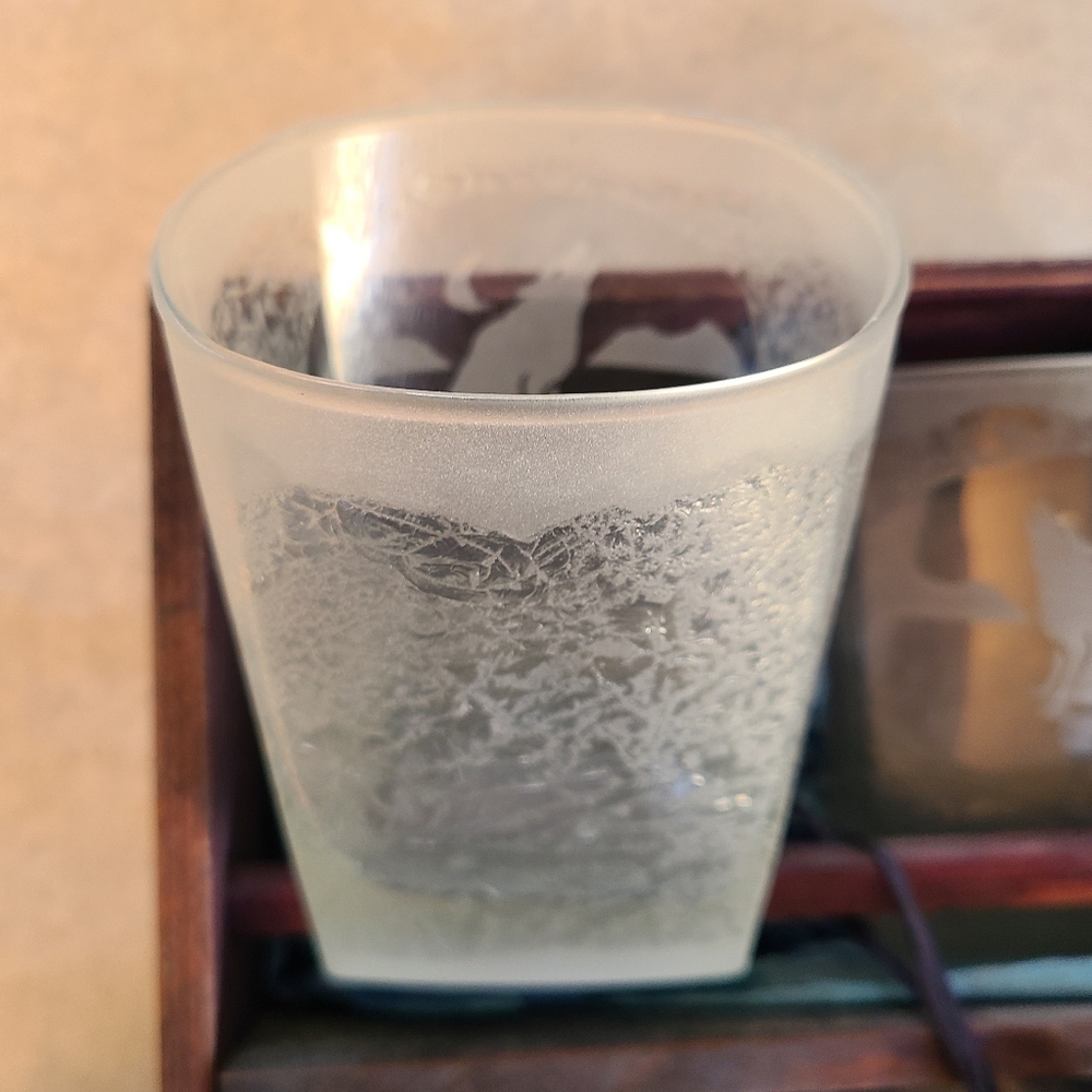 Handcrafted, etched tumbler gift set in wood box. - Picture 3 of 9